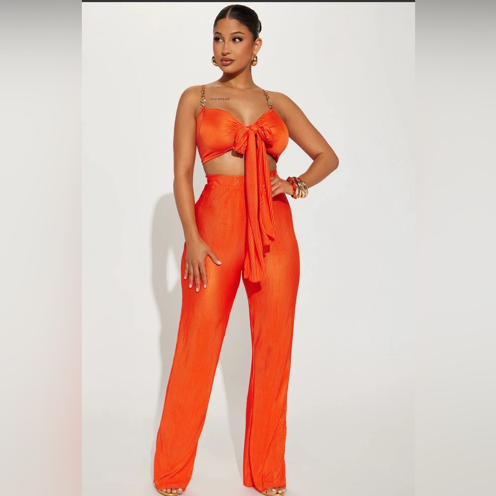 Royal Fantasies Plisse Pant Set